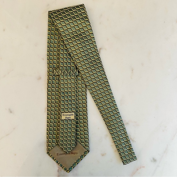 Ermenegildo Zegna Mint Green Geometric print 100% Silk Neck Tie made in Italy - Picture 5 of 9